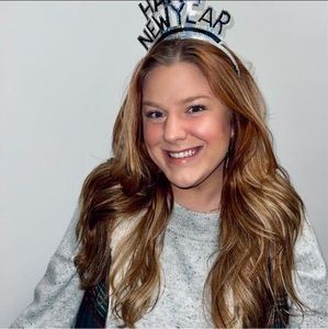 Meet your Posher, Hayley